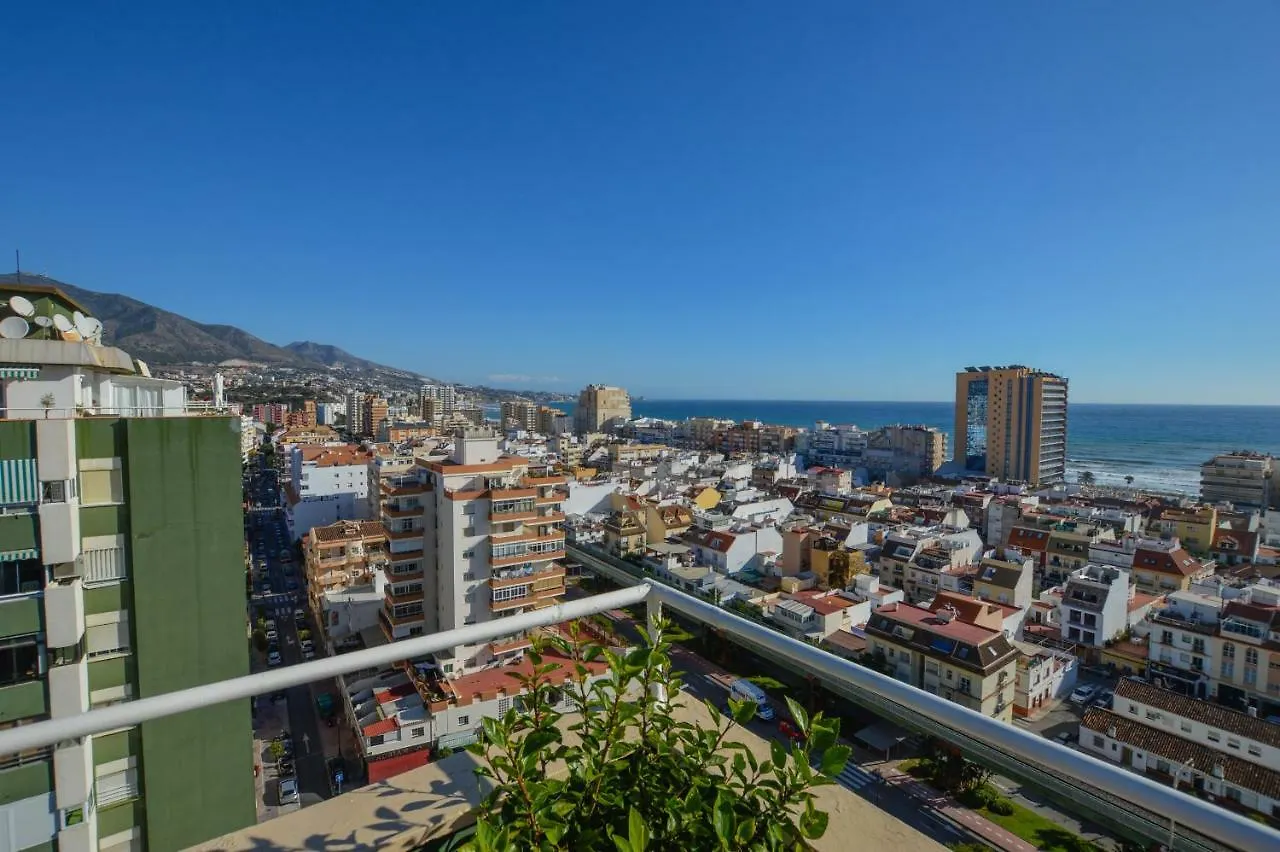 Apartamento Ático con gran terraza Fuengirola